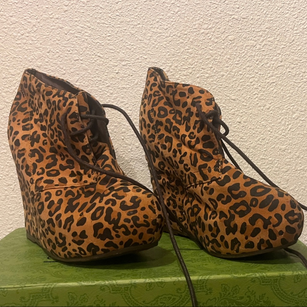Breckelles Animal Print Lace-Up Wedge Boots